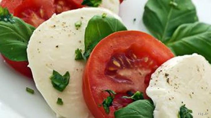La mozzarella fraîche est-elle anti-inflammatoire ? Entre mythes gastronomiques et réalités biologiques de l'or blanc italien