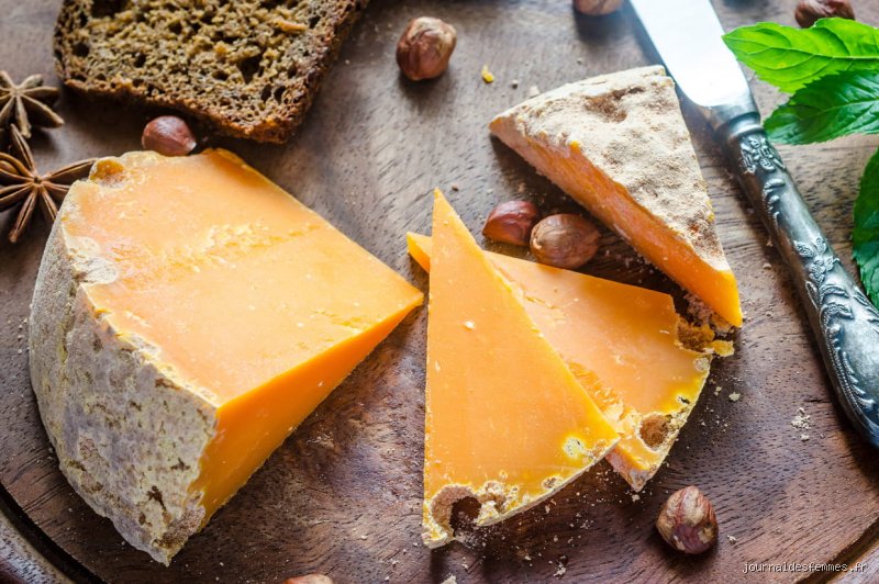 Pourquoi le fromage mimolette a-t-il été interdit aux États-Unis et quel est le secret de sa croûte si controversée ?