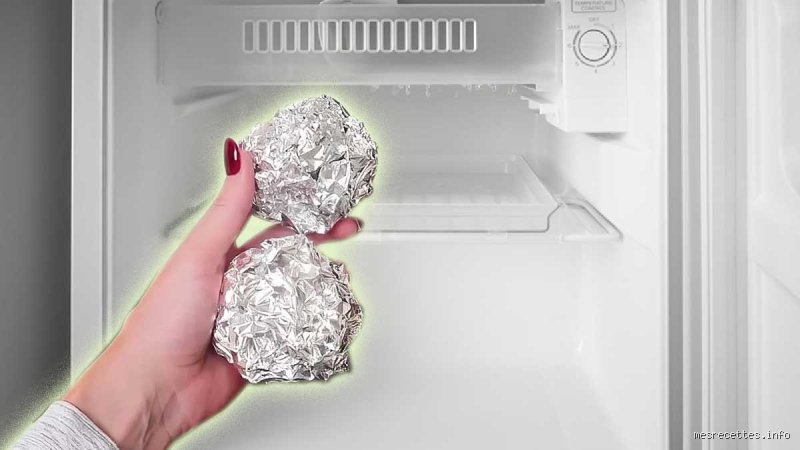 Pourquoi mettre des boules de papier aluminium dans le congélateur ?