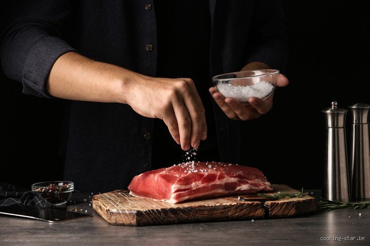 Pourquoi mettre du gros sel sur la viande ?