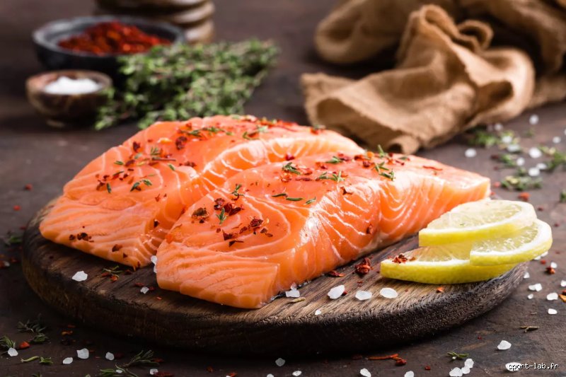 Pourquoi n'est-il pas bon de manger du saumon tous les jours ? Entre bienfaits surestimés et risques toxiques réels