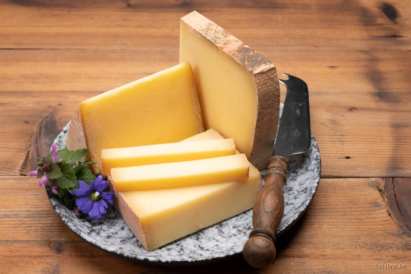Pourquoi ne faut-il plus manger du comté ? Enquête sur les dérives d'un monument fromager victime de son succès international