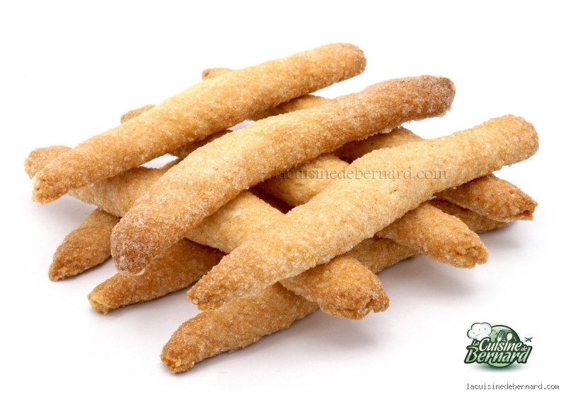 Qu'est-ce qu'une Zézette ? Tout savoir sur ce biscuit artisanal qui fait vibrer le terroir de Frontignan