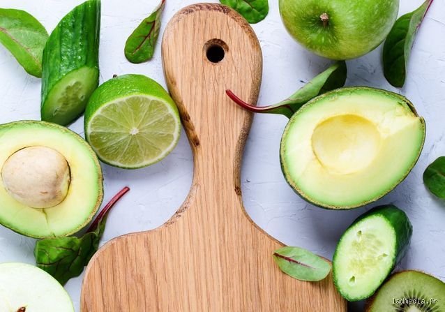 Quel est le meilleur fruit pour détoxifier le foie ? Vérités scientifiques et faux espoirs sur l'assiette purifiante
