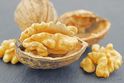 Quelles noix choisir pour vraiment calmer l'inflammation ?