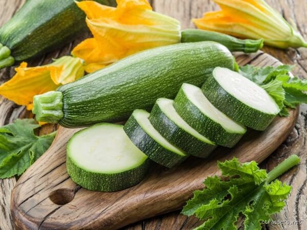 Les Bienfaits Insoupçonnés de la Courgette : Un Trésor Nutritionnel au Cœur de Votre Assiette (Partie 1)