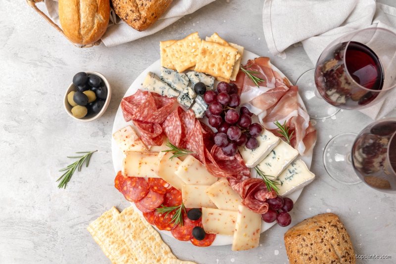 Quels sont les trois fromages les pires pour le cholestérol ? Le verdict des experts en nutrition