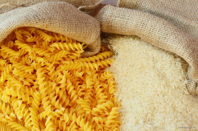 Qui est le plus calorique entre le riz et les pâtes ?
