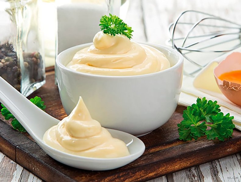 Un diabétique peut-il manger de la mayonnaise ? Vérités nutritionnelles et pièges cachés dans votre pot de sauce favori