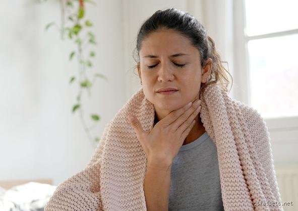 Comment savoir si on a une allergie à la gorge ?