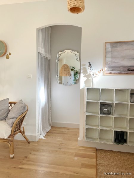 Comment donner du charme à une maison ? Le guide des professionnels pour métamorphoser votre intérieur sans perdre votre âme