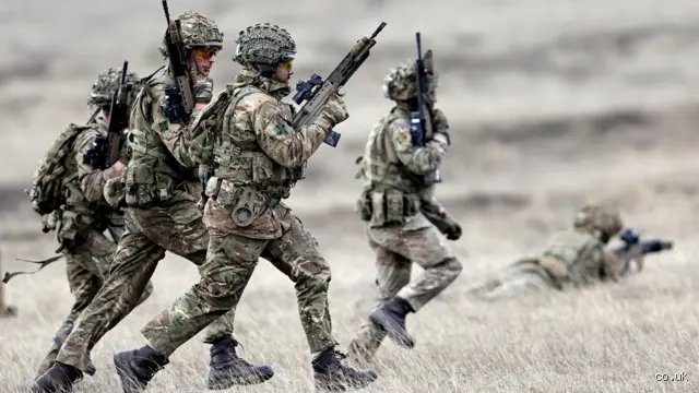 L'armée britannique est-elle plus forte que l'armée russe ? Une analyse sans tabou des puissances militaires européennes