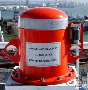 Qu'est-ce que le S VDR à bord d'un navire ? Tout comprendre sur la boîte noire simplifiée du monde maritime