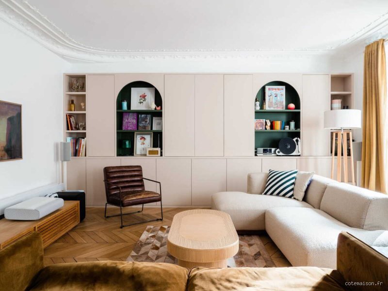 Quelle couleur de pièce à vivre choisir pour métamorphoser votre intérieur sans commettre d’impair décoratif ?