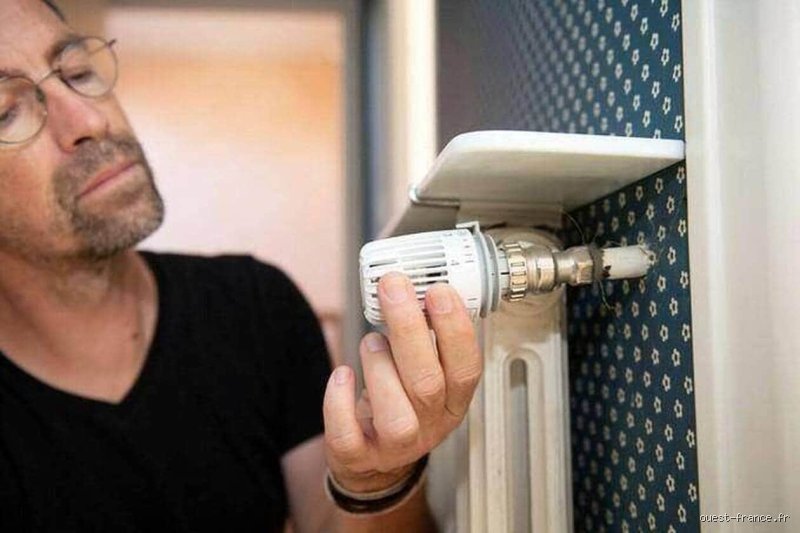 Vaut-il mieux baisser le thermostat ou l'éteindre ? Le vrai verdict sur les économies de chauffage cet hiver