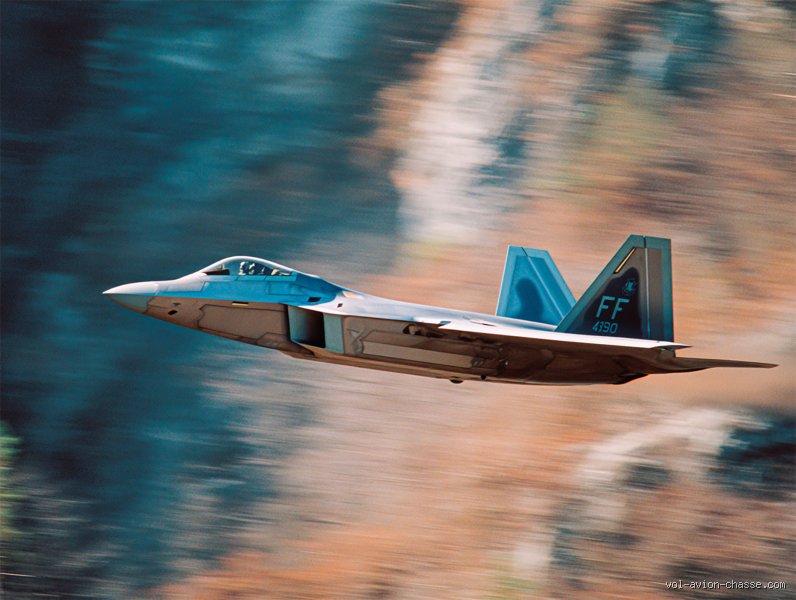 Le SU-57 est-il plus avancé que le F-22 ? Analyse sans concession entre le Raptor de Lockheed et le Felon de Sukhoi