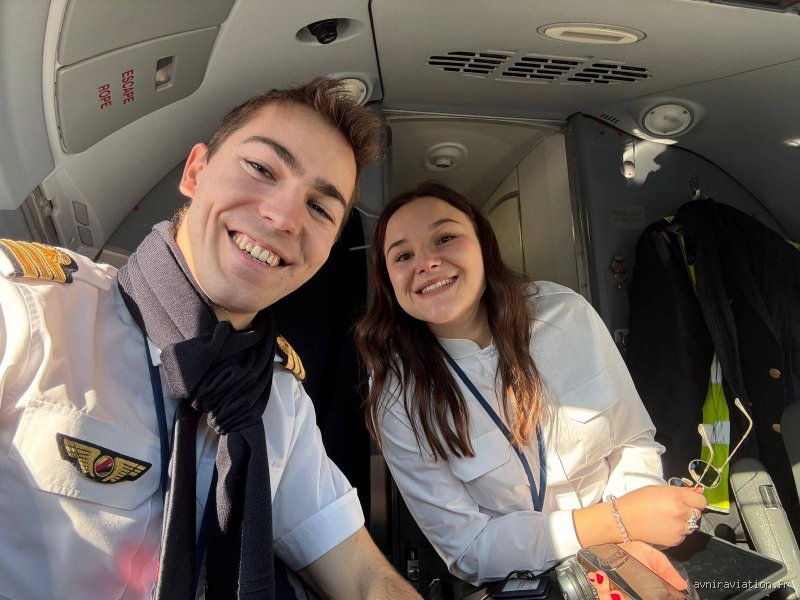Puis-je devenir pilote de ligne à 55 ans ? Enquête sur un changement de vie audacieux et tardif