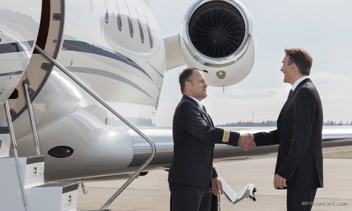 Quel est le salaire d’un pilote d’avion privé ? Enquête sans tabou sur les vrais chiffres de l’aviation d’affaires