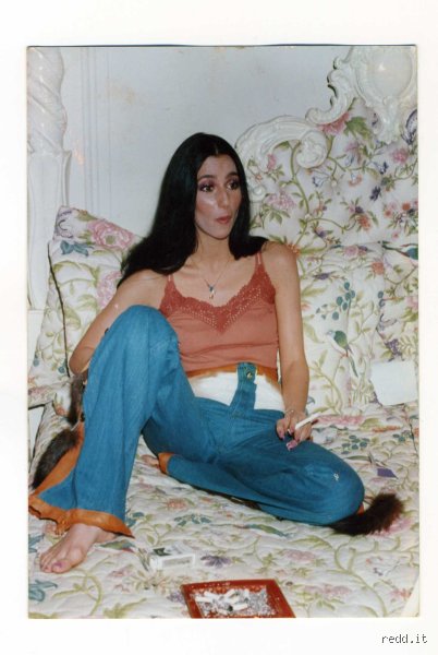 Is Cher a smoker? La vérité sur l’hygiène de vie d’une icône qui défie le temps