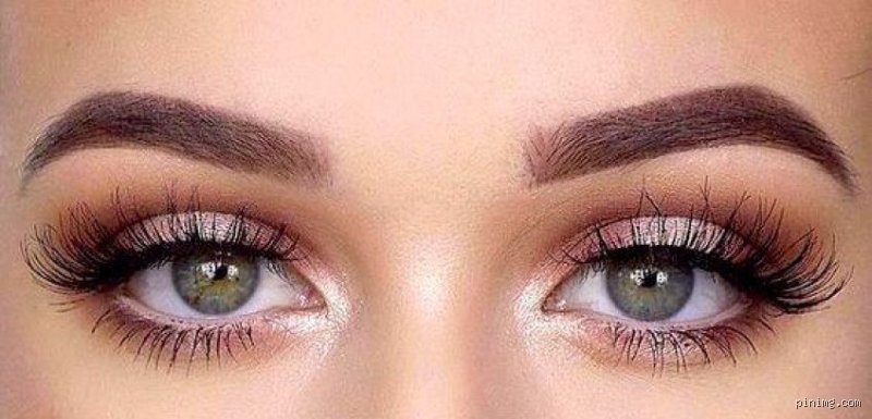 Quel faux cils pour yeux tombant ?