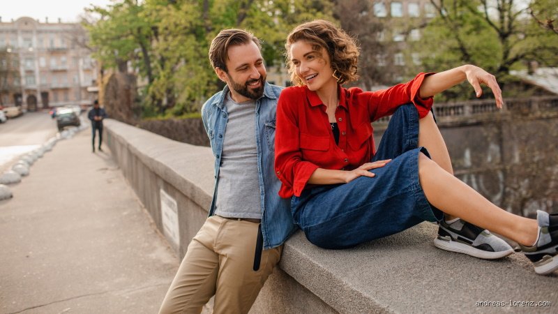 Wie flirtet man? Expertenratgeber für effektives Flirten