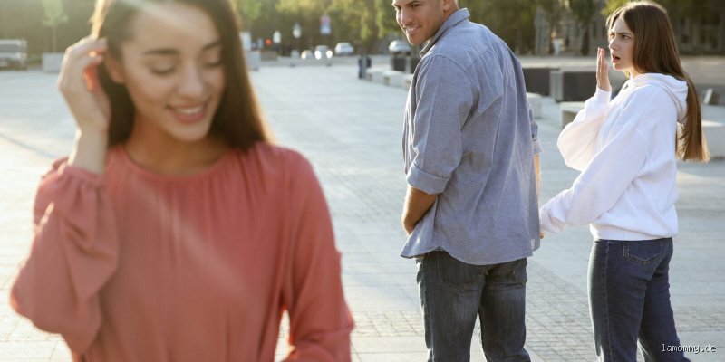Wie zeigt ein verheirateter Mann Interesse? Subtile Signale und psychologische Verhaltensmuster
