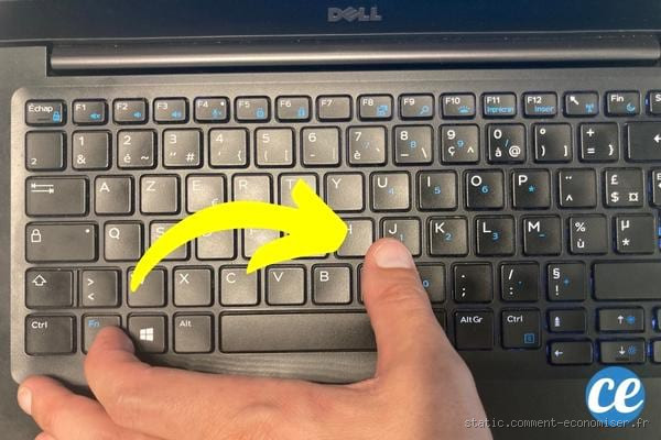Où se trouve la touche Fn sur le clavier AZERTY ?