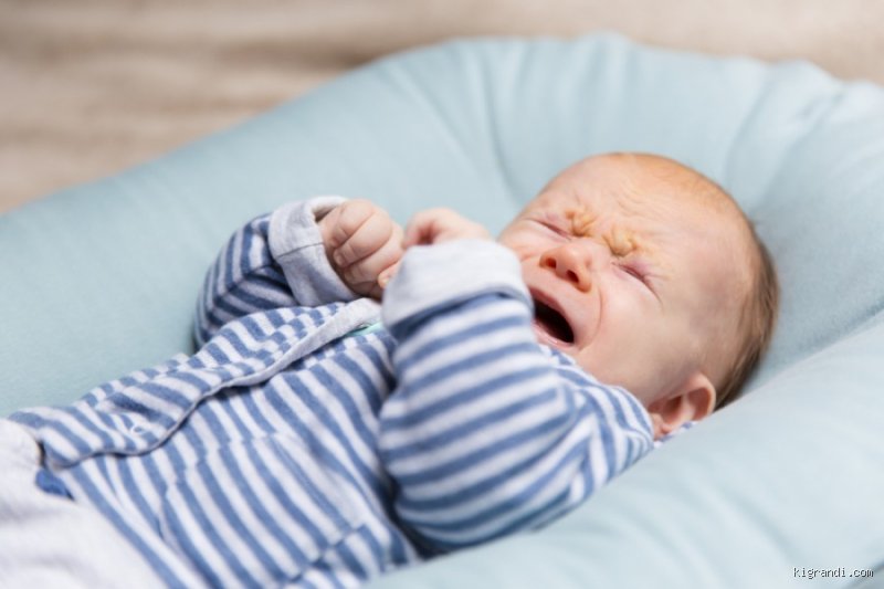 Comment calmer un bébé énervé ?
