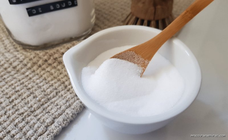 Pourquoi mélanger bicarbonate de soude et vinaigre blanc ?