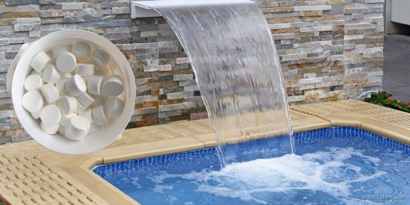 Que se passe-t-il si on mélange du chlore et un algicide dans sa piscine : les risques réels et les erreurs de dosage
