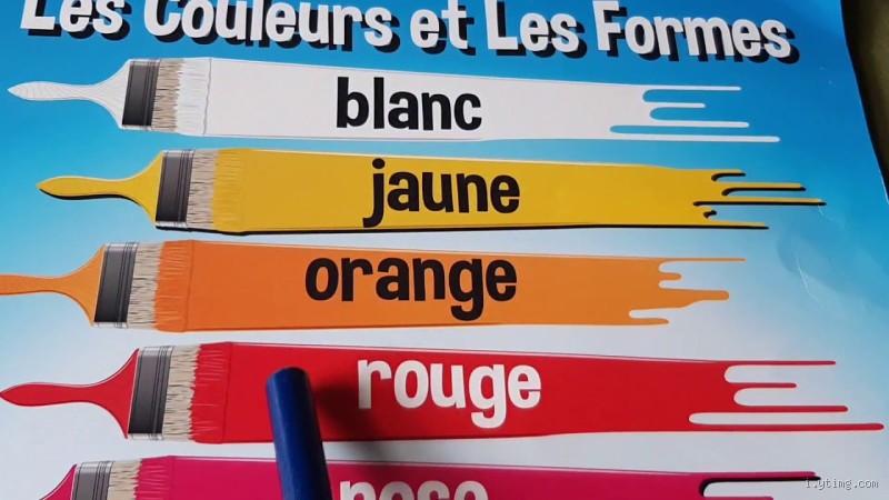 Quel est le contraire de la couleur blanche ? Découvrez-le ici !