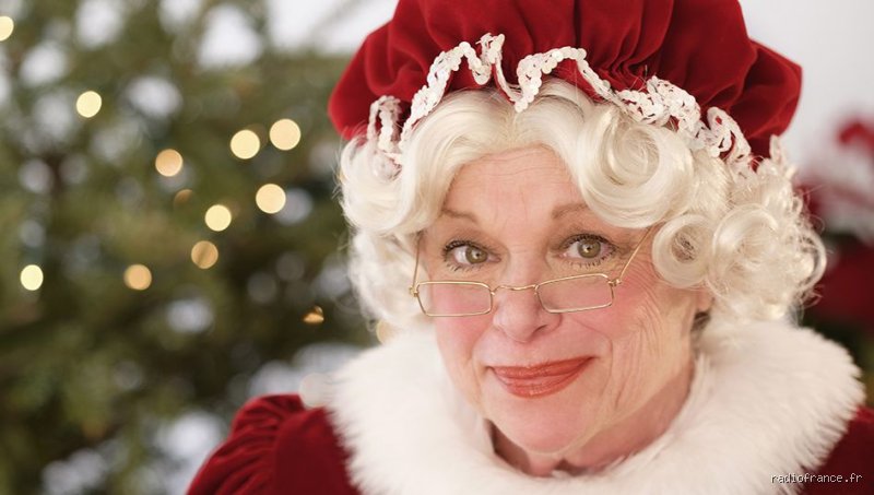 Est-ce que la Mère Noël elle existe ?