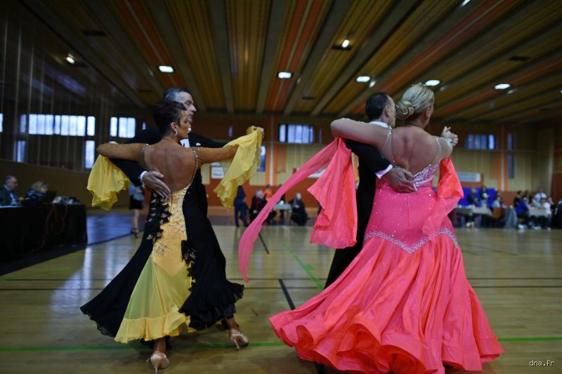 Comment Appelle-t-on une danse à 4 temps ?