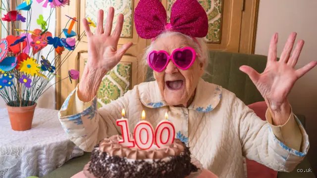 Comment appelle-t-on un homme âgé de 100 ans ? Enquête sur un mot devenu presque banal