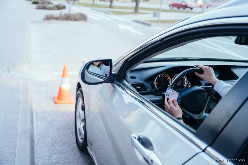 Permis de conduire express : Décroche-le RAPIDO et sans te ruiner !