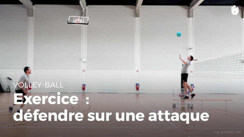 Comment un attaquant doit-il défendre ?