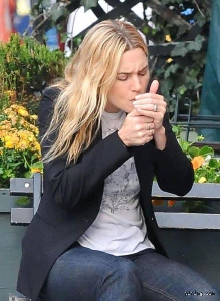 Is Kate Winslet a smoker ? Enquête sans tabou sur les volutes de fumée de la rose du Titanic