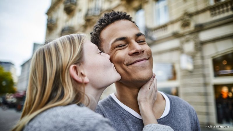 Quelle est la règle 2-2-2 pour la lune de miel et pourquoi révolutionne-t-elle la survie du couple moderne ?