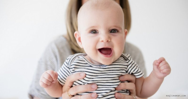 Quelle est la règle des 100 ans pour les prénoms de bébé et comment influence-t-elle le retour en force des noms oubliés ?