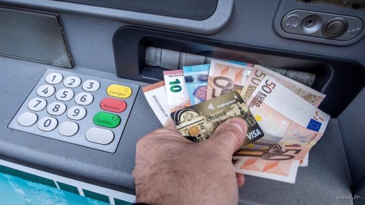 Quelle somme d'argent est-il conseillé de laisser sur un compte courant pour optimiser son budget sans perdre un centime ?