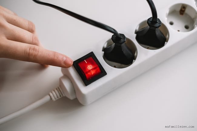 Quels appareils faut-il débrancher pour économiser l'électricité et alléger enfin votre facture annuelle de manière significative ?