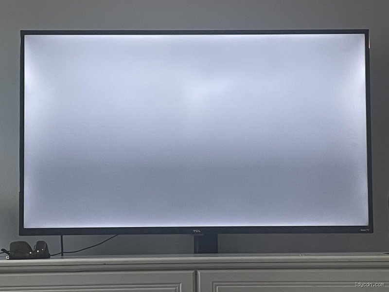Est-il possible de remplacer l’écran d’une smart TV ? Le diagnostic sans filtre pour éviter le fiasco financier
