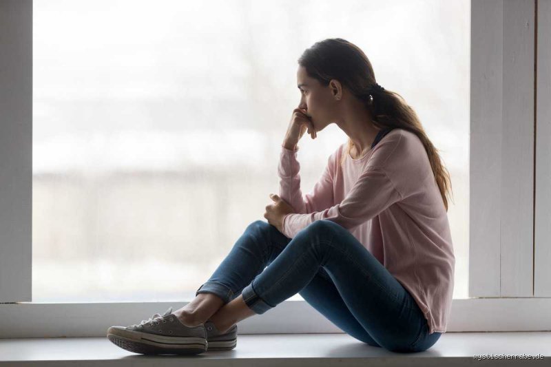 Stille Depression: Wenn die Traurigkeit unsichtbar wird – und was du dagegen tun kannst!