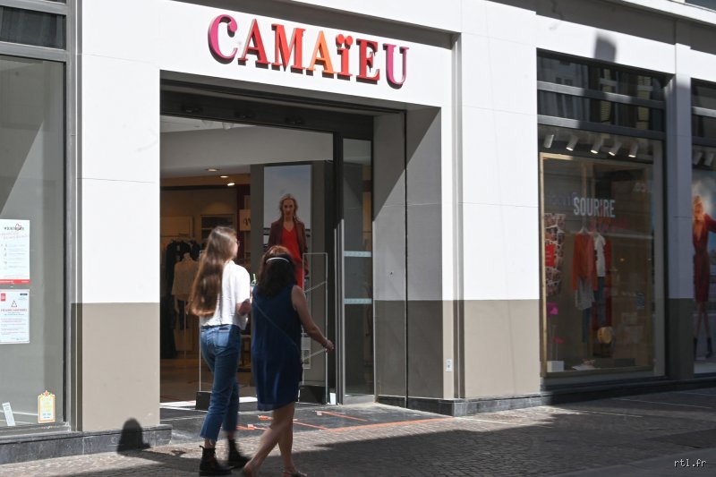 Quel magasin de vêtements est en redressement judiciaire ? État des lieux du retail