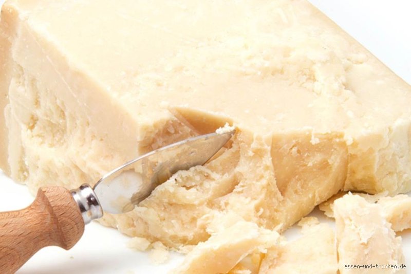 Was trinkt man zu Parmesan?
