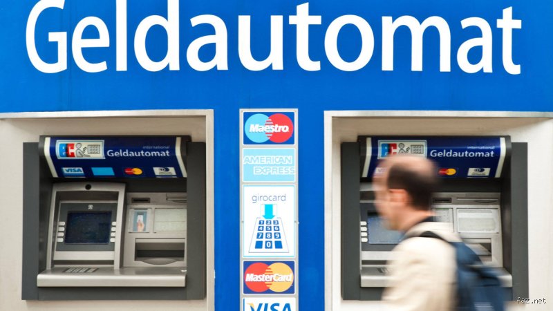 Kann man mit EC-Karte Geld abheben? Alles über Funktionen, Gebühren und Limits