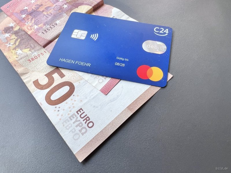 Was kostet es mit der Mastercard Geld abheben?