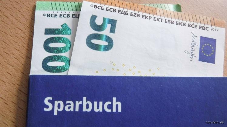 Wie viel Geld darf man als Rentner auf dem Sparbuch haben? Der Mythos vom Limit und die echte Wahrheit