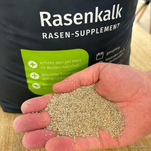 Ist Rasenkalk gut für den Rasen?