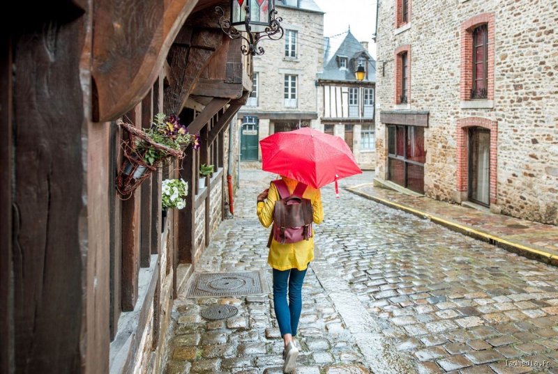 Quel est le département où il pleut le moins ?